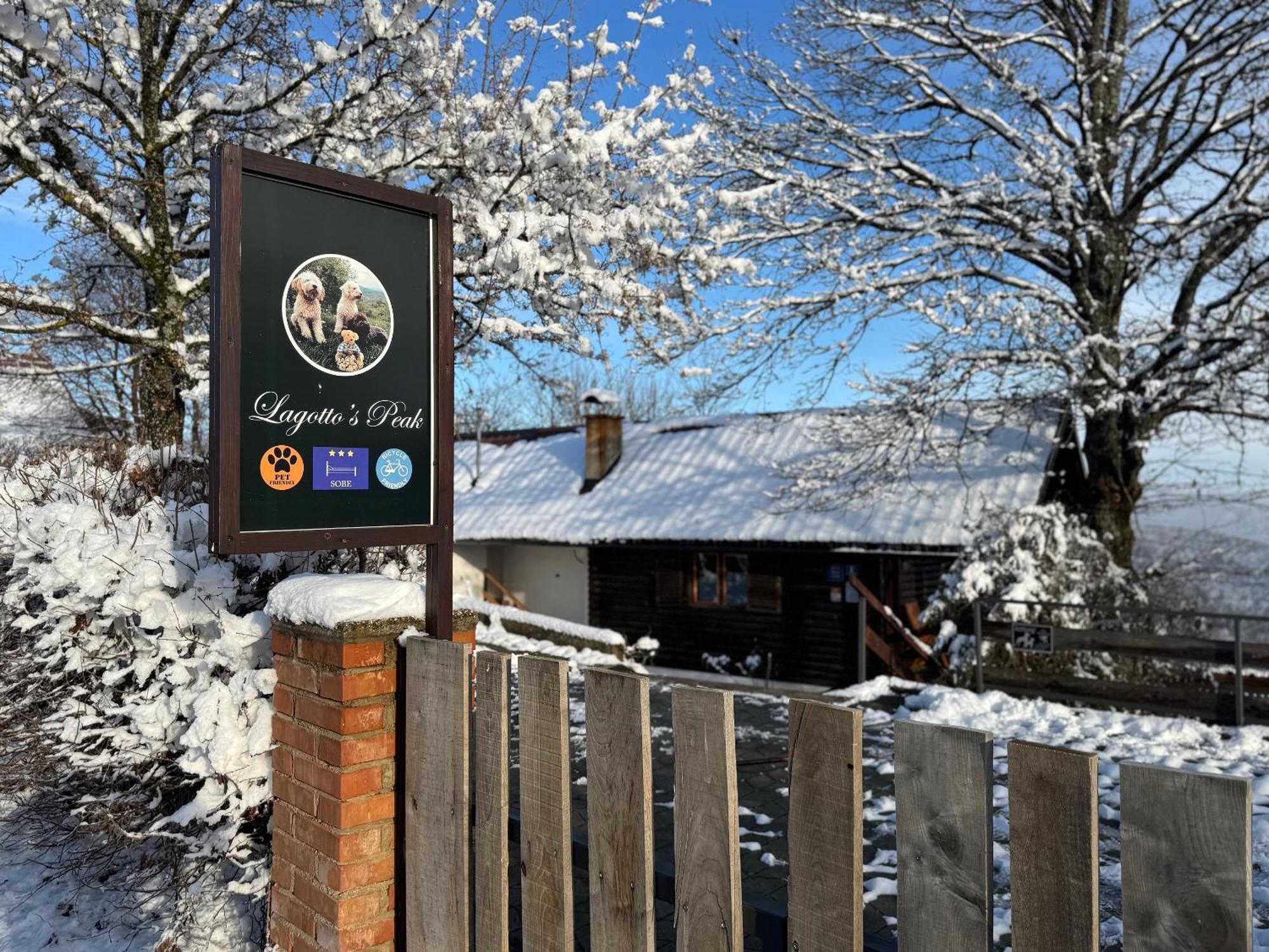 Guest House Lagotto'S Peak Radatovici Buitenkant foto